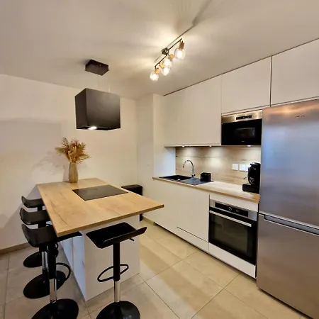 Charming Cocoon - 4 People Apartmán